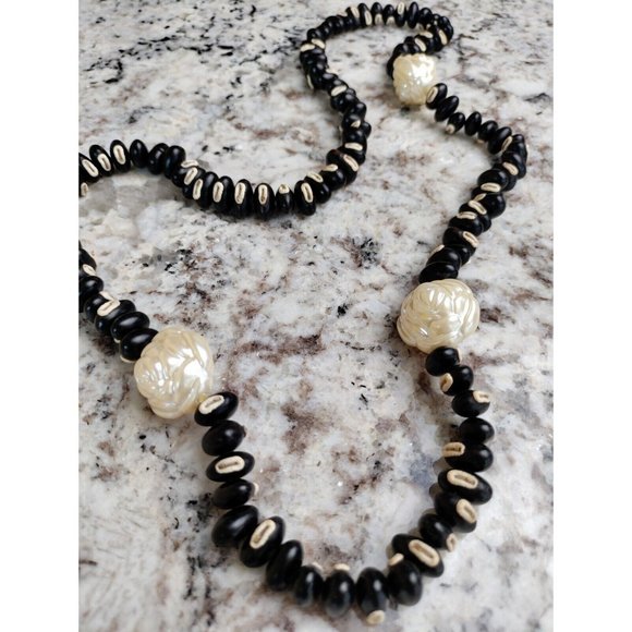 Mucuna Pruriens Black Velvet Polished Bean Necklace with Satin White Rose Beads - Picture 1 of 5